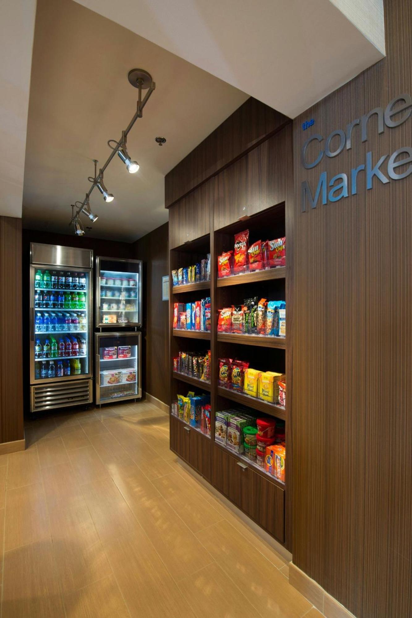 Hotel Fairfield & By Marriott Liberty 3*