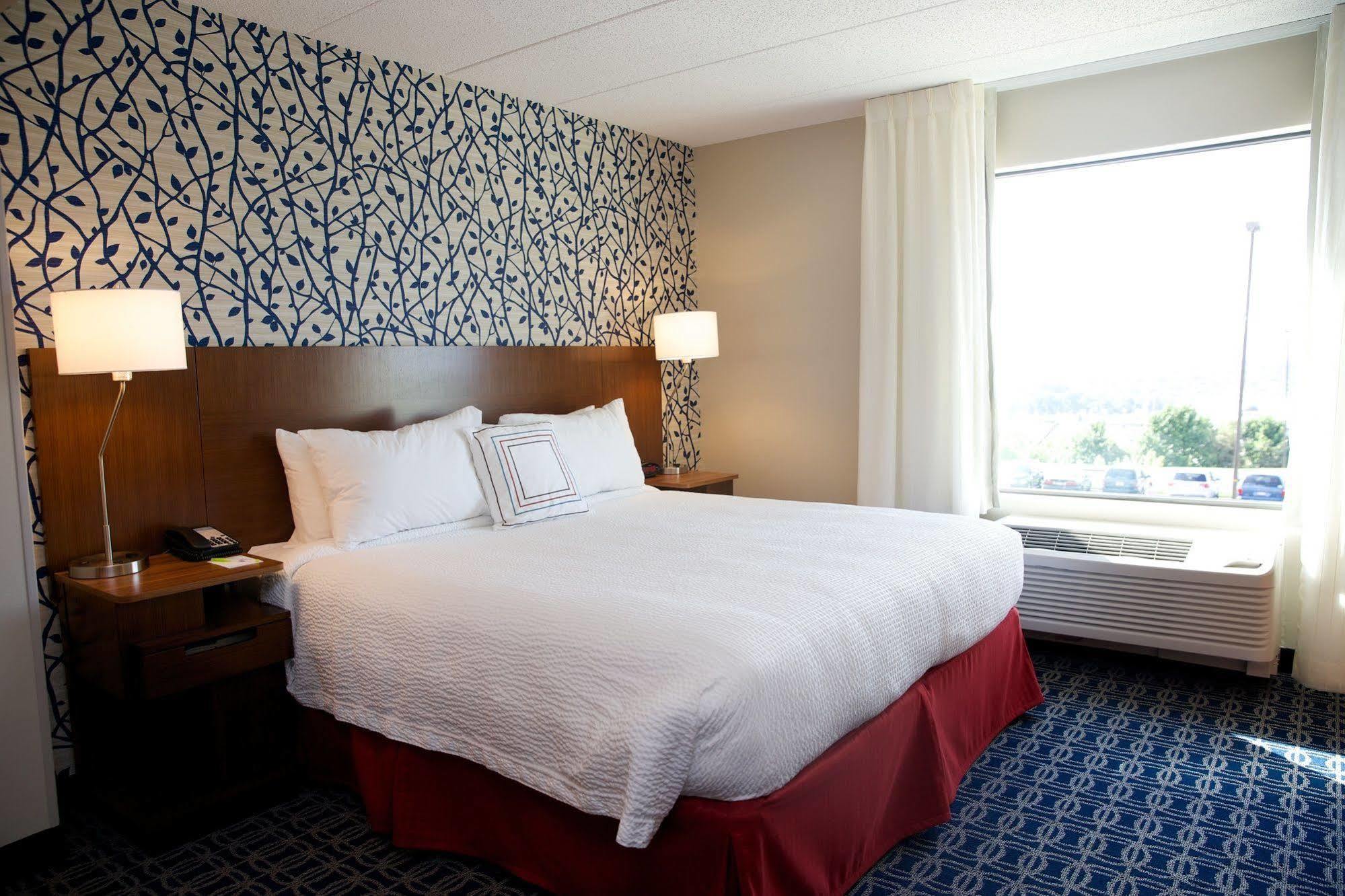Hotel Fairfield & By Marriott Liberty University Lynchburg